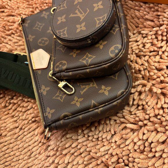 LOUIS VUITTON cowhide crossbody shoulder bag - Picture 10 of 10